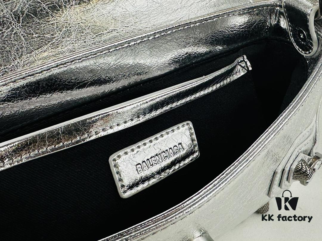 6930e3136e68136f4d9b2564 BALENCIAGA Le Cagole Camera Bag in Waxed Black/Grey - Style No. 6701