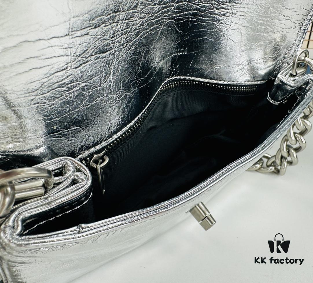 6930e31c6e68136f4d9b2573 Small Size Latest Hot-Selling Balenciaga New Soft Bag, Premium Full-Grain Leather, Soft and Fine Texture, Stylish Metal Chain Strap, 23x14x6cm