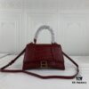 6930e3276e68136f4d9b258c New Arrival☀Balencia Paris Home, This Season's Highlight: Crocodile-Textured Black Hourglass Bag
