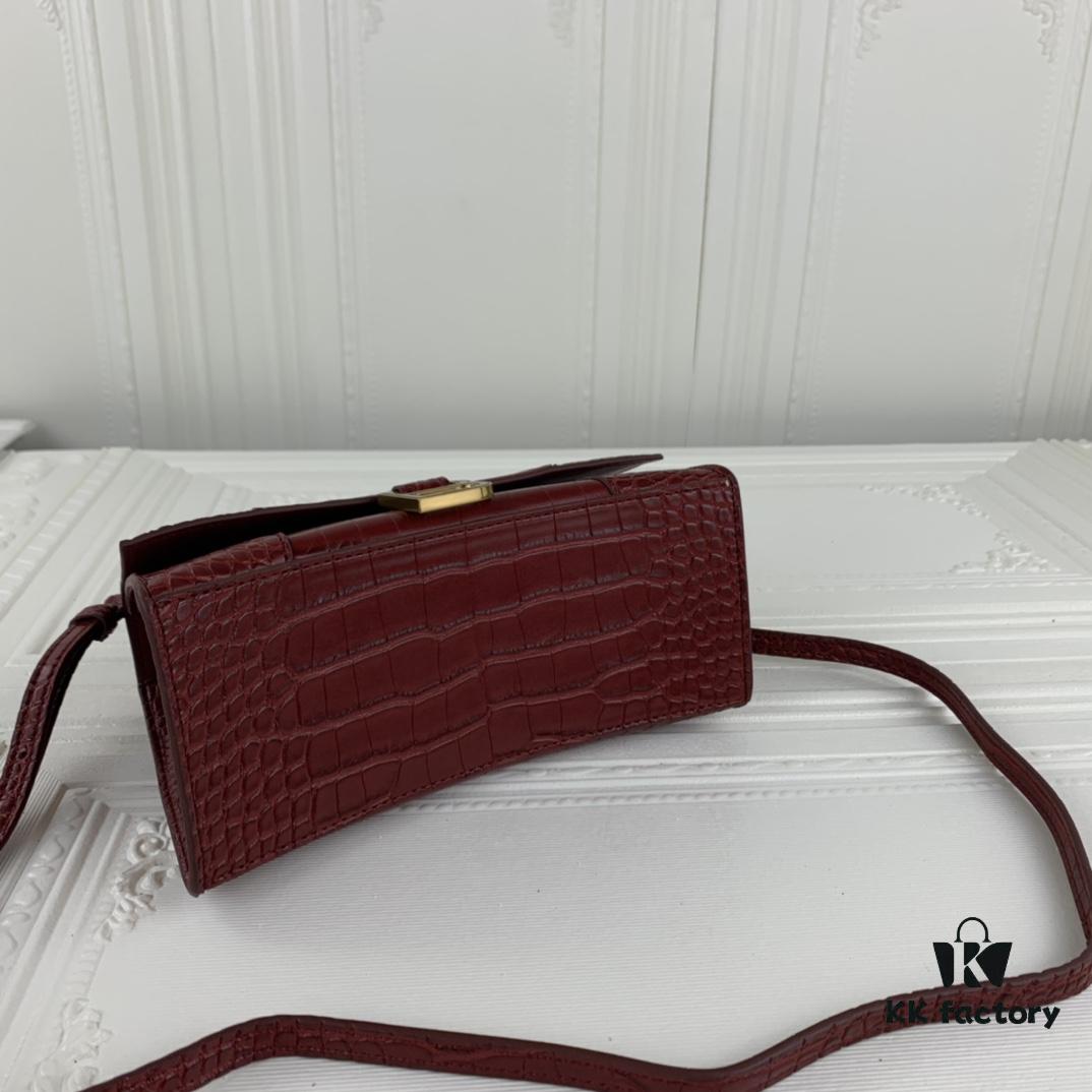 6930e3296e68136f4d9b258e New Arrival☀Balencia Paris Home, This Season's Highlight: Crocodile-Textured Black Hourglass Bag