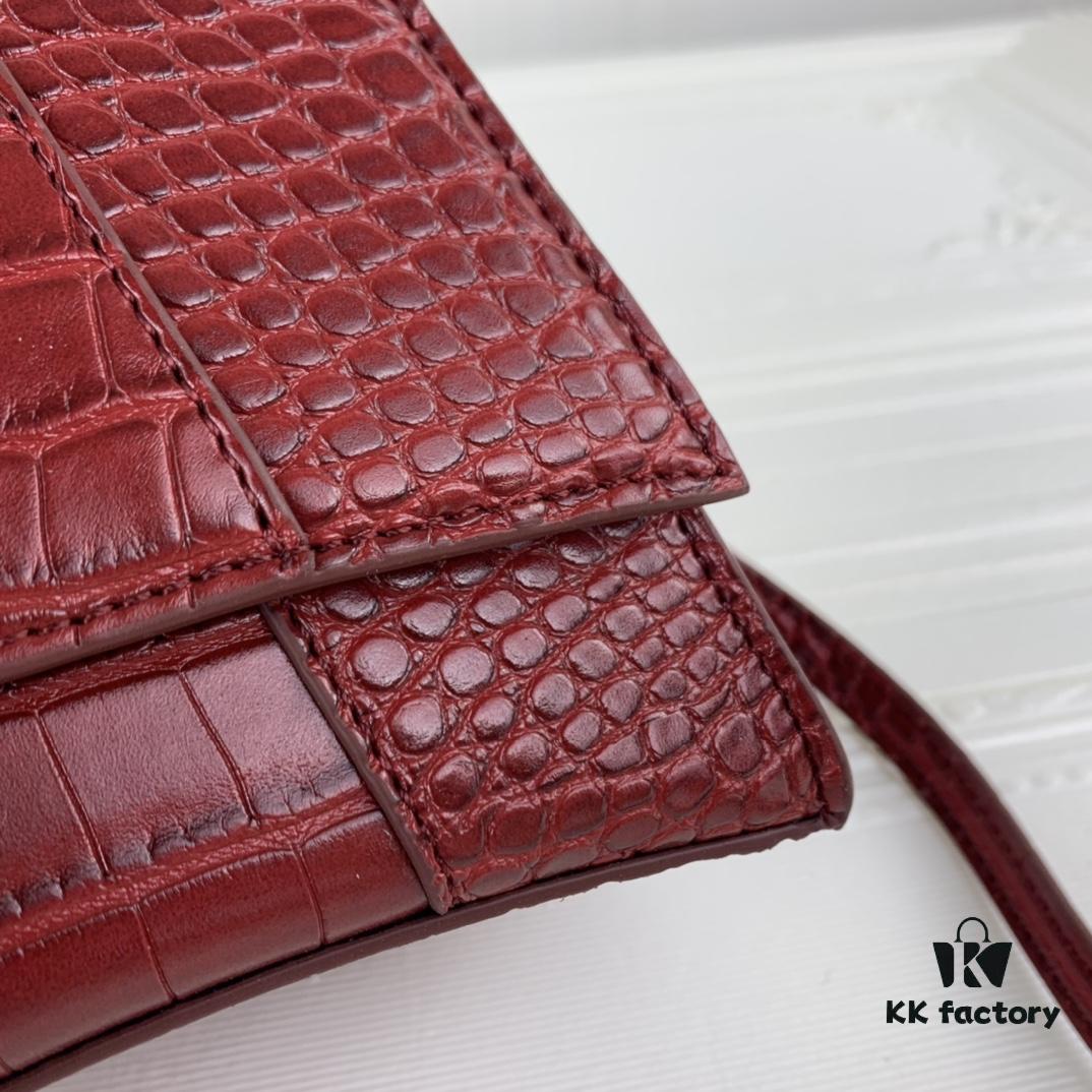 6930e32a6e68136f4d9b2590 New Arrival☀Balencia Paris Home, This Season's Highlight: Crocodile-Textured Black Hourglass Bag