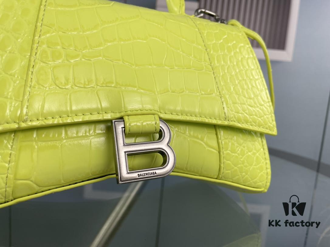 6930e3396e68136f4d9b25aa New Large/Small 235 Balencia Paris, This Season's Highlight: Tote Bag with Hourglass Silhouette in Plain Weave