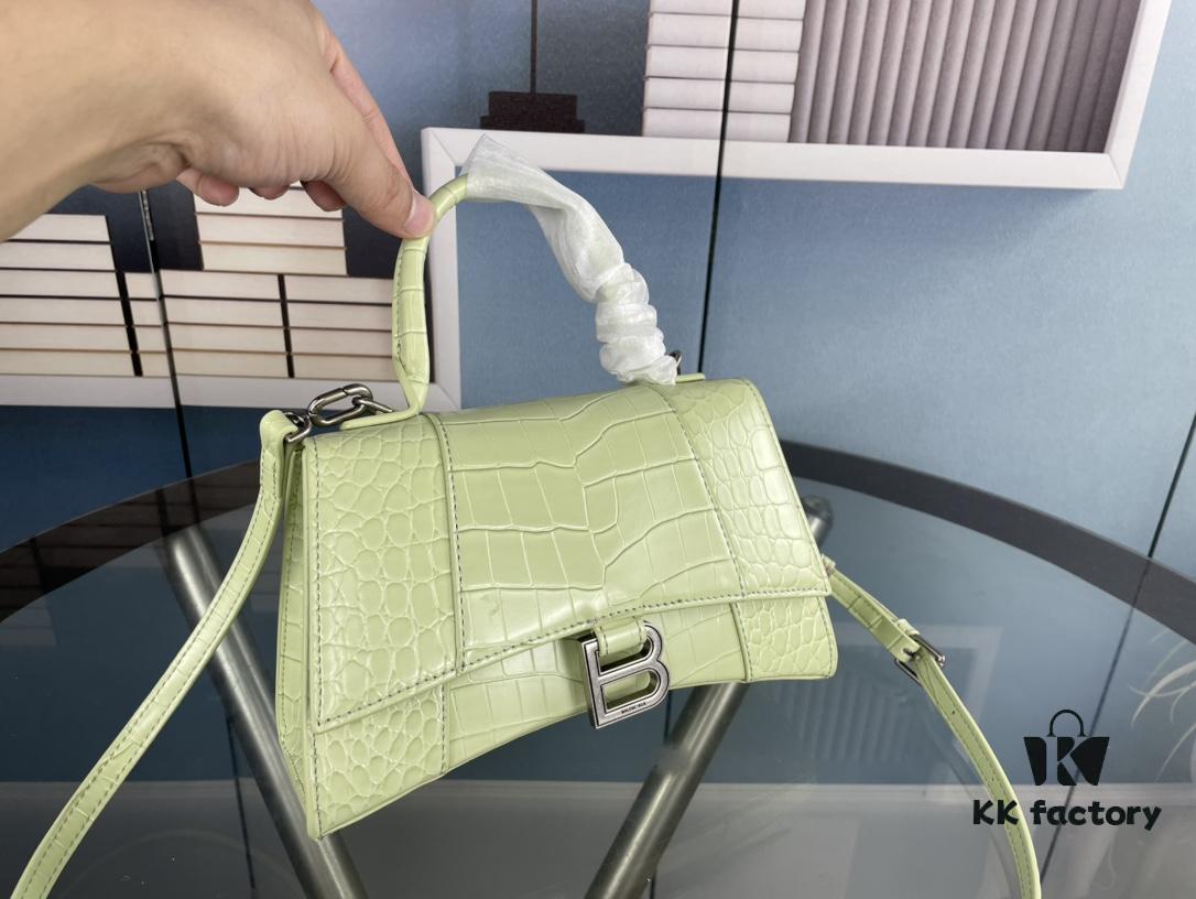 6930e3446e68136f4d9b25be New Large and Small Size 235 Balencia Paris House, This Season's Highlight Crocodile Texture Hourglass Bag with Unique Signature Curved Shape