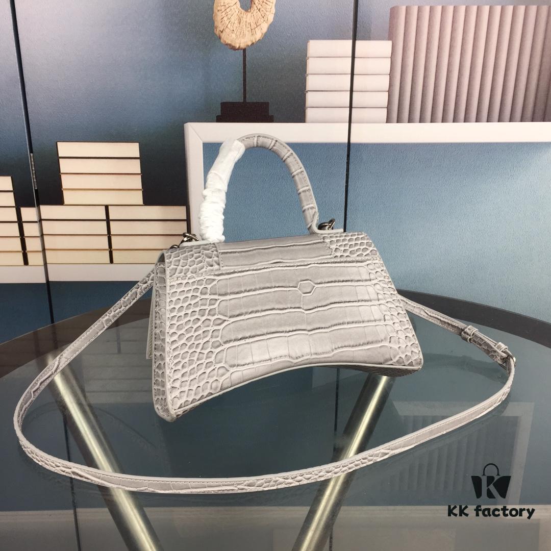6930e3526e68136f4d9b25d4 New Large and Small 235 Balencia Paris House, This Season's Highlight Crocodile Texture Hourglass Bag