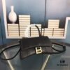 New Large and Small 235 Balencia Paris House, This Season's Highlighted Plain Weave Hourglass Bag