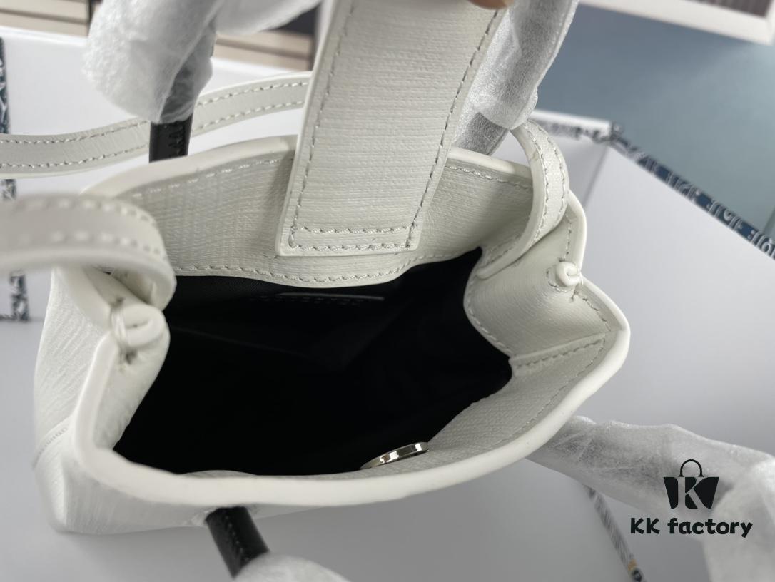 6930e4046e68136f4d9b26f0 Upgraded Version (with Serial Number) 🔥 Balenciaga Parisiennes Cross-Grain Leather Phone Bag