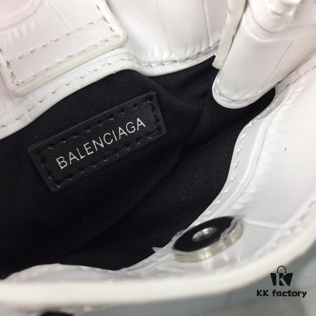 6930e4246e68136f4d9b2727 Crocodile Texture 🔥Balenciaga Phone Bag