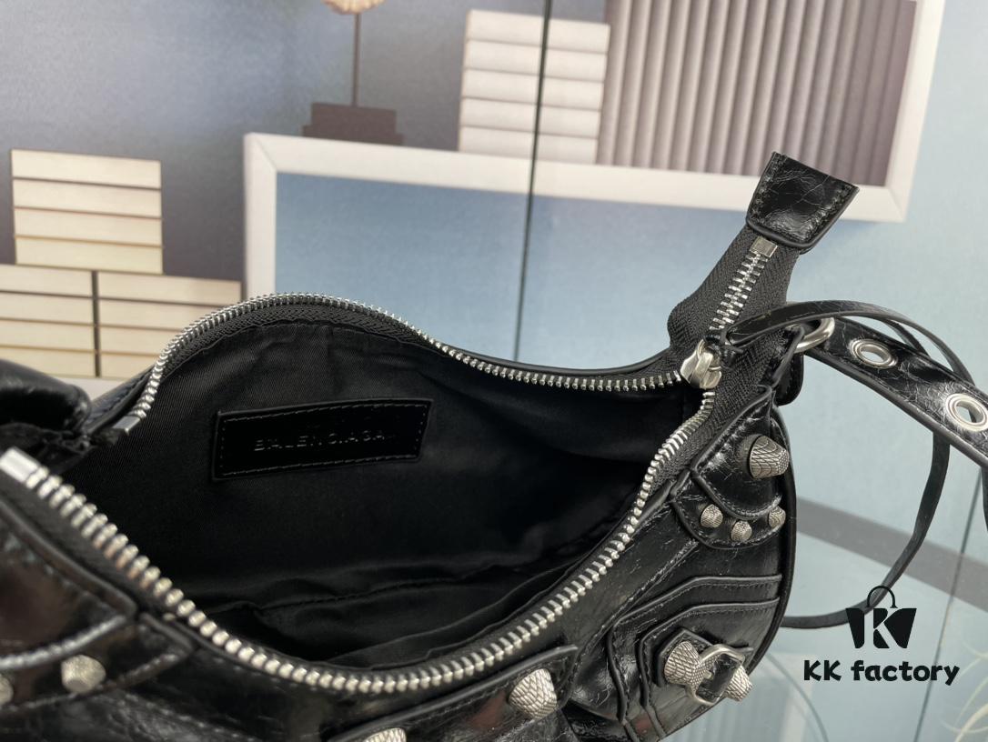 6930e4456e68136f4d9b275a Balenciaga Le Cagole Crescent Shoulder Bag - Small Size