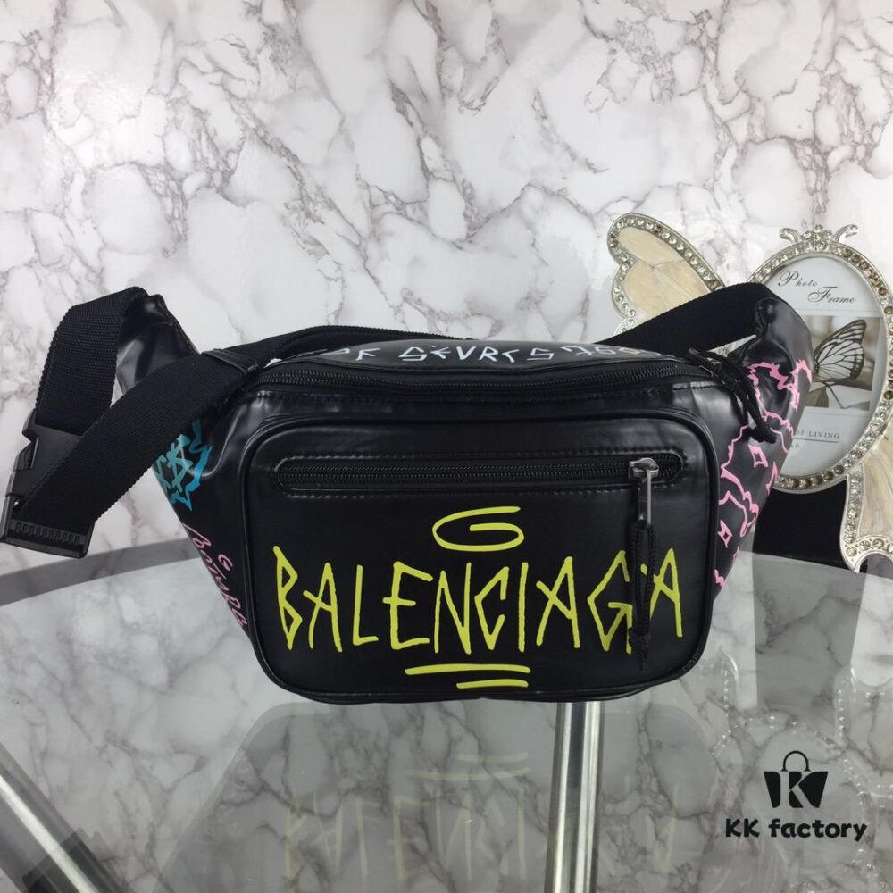 Top-Quality Original Version BALENCIAGA Paris Fashion Crossbody/Waist Bag (Unisex) Graffiti Design