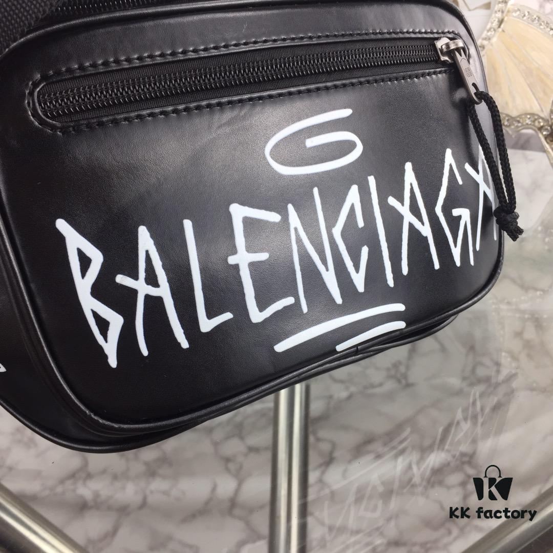 6930e4996e68136f4d9b27d8 Top Quality Original Version BALENCIAGA Balenciaga Chest Bag / Waist Bag (Unisex) Graffiti Design