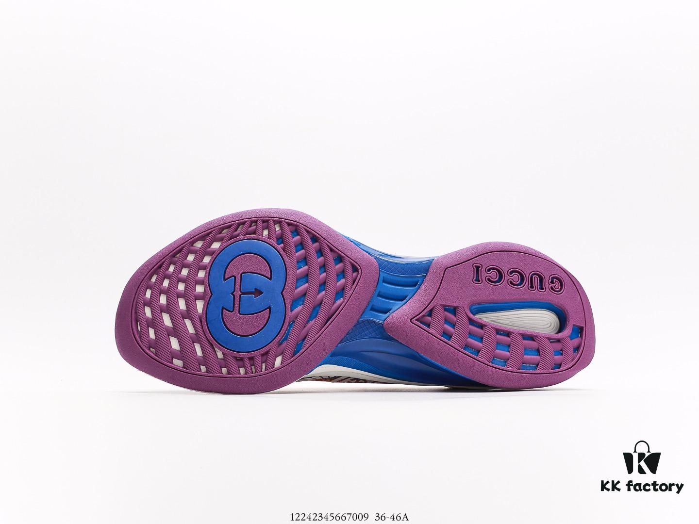 6930e5b96e68136f4d9b29d2 High Version Gucci Embroidered Little Bee Sport Casual Fashion Shoe Series, Full Set of Boutique Packaging and Accessories, Made with Imported Italian Calfskin and Silk Fabric, Lined with 80% White Duck Down for Excellent Warmth Retention, MD and Rubber Outsole with Internal and External Locking Technique, Eco-Friendly and Odorless to Match Originals, Comes with Factory-Original Genuine Silk Dust Bag, Authentic Pear-Shaped Ultra-Soft Velvet Paper Ball, Original Electric Embroidery Craftsmanship, Complete Set of Genuine Retail Accessories