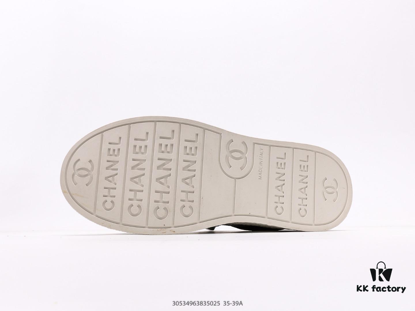 6930e6936e68136f4d9b2b5a Chanel Kung Fu Panda Electric Show Style 2024 Autumn/Winter New Authentic Leather Lightweight Versatile Casual Sneakers