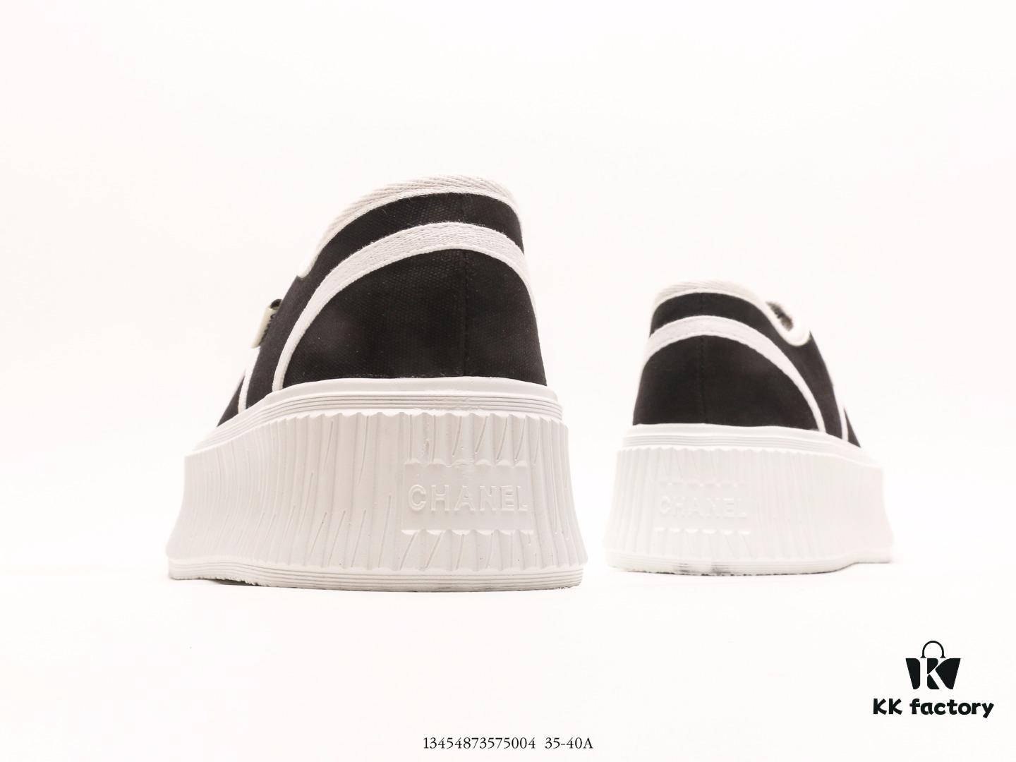 6930e6a36e68136f4d9b2b7c Chanel Canvas Casual Platform Sneakers, Classic All-Season Style, Favored by Influencers and Social Media Stars, Highly Popular with Excellent Breathability, Perfect for Spring and Summer, Stylish and Youthful Design That Elevates Any Outfit, Easy to Maintain, Comes with Exclusive Retail Packaging