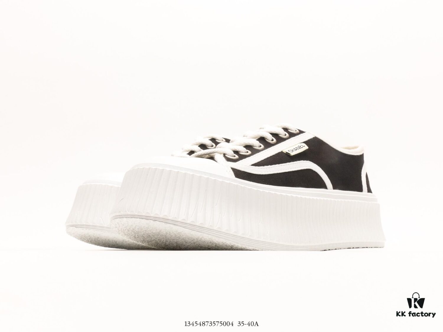 6930e6a46e68136f4d9b2b7e Chanel Canvas Casual Platform Sneakers, Classic All-Season Style, Favored by Influencers and Social Media Stars, Highly Popular with Excellent Breathability, Perfect for Spring and Summer, Stylish and Youthful Design That Elevates Any Outfit, Easy to Maintain, Comes with Exclusive Retail Packaging