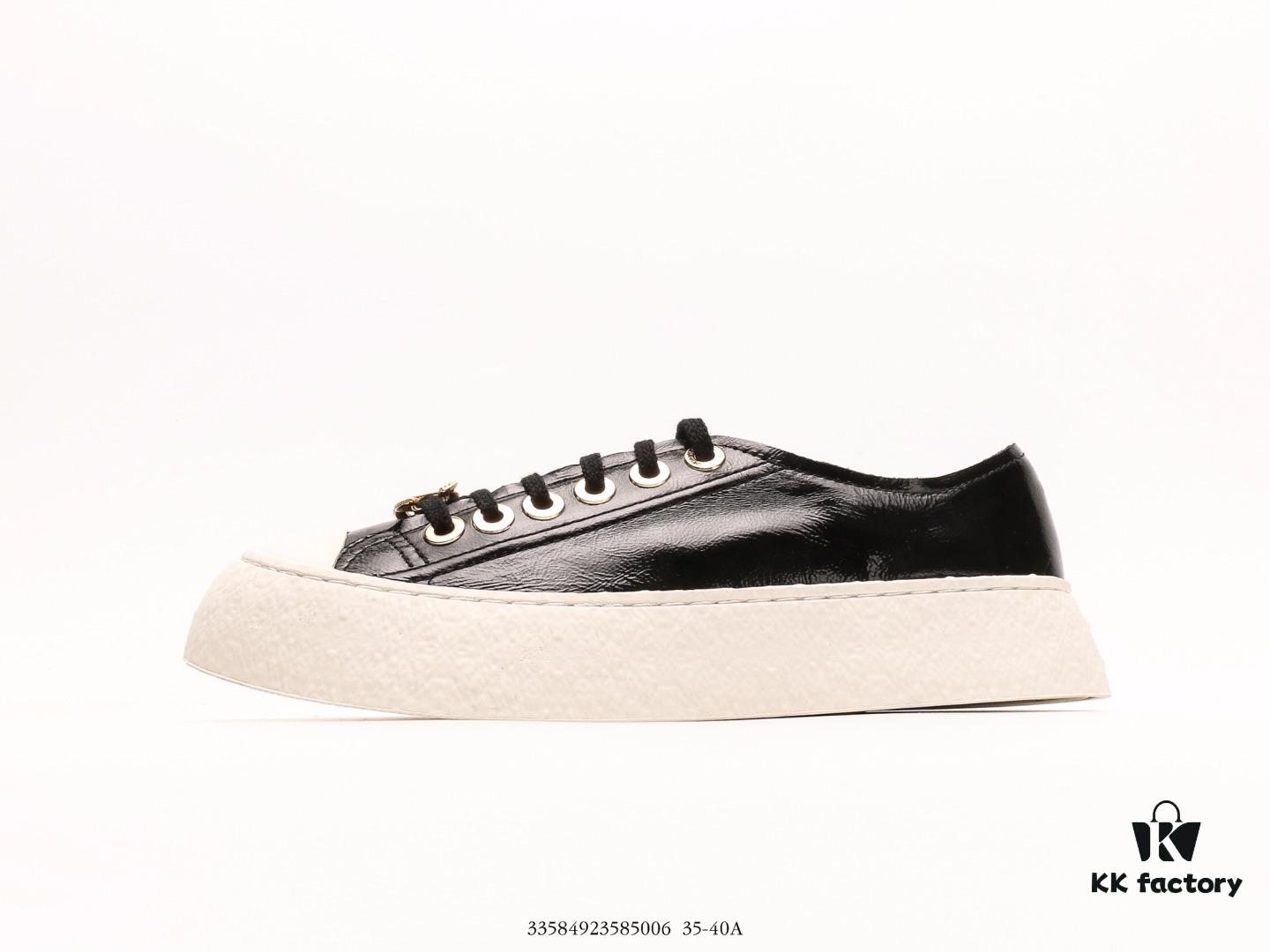 6930e6bf6e68136f4d9b2ba8 Chanel Cookie Shoes Counter Top Leisure Style Sneakers