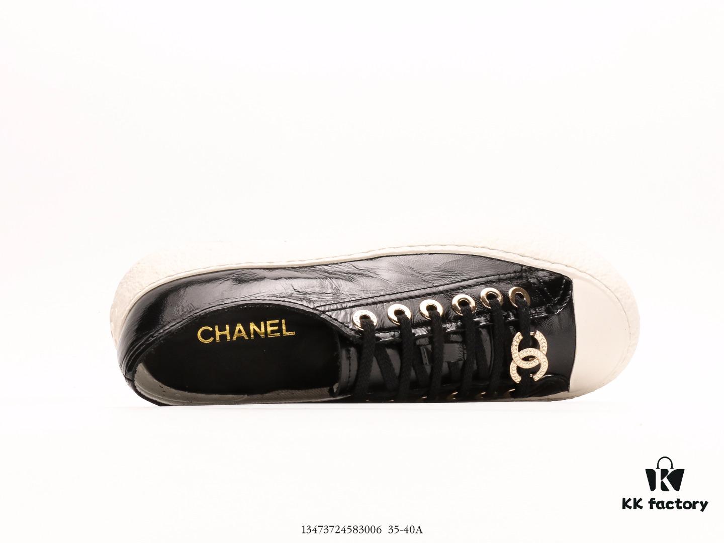 6930e6c76e68136f4d9b2bb1 Chanel x Adidas Collaboration Vintage-Style Lightweight Sneaker, Chanel's Latest Four-Season Ultimate Derivative Thick-Soled Shoe That Elevates Overall Silhouette and Enhances Style