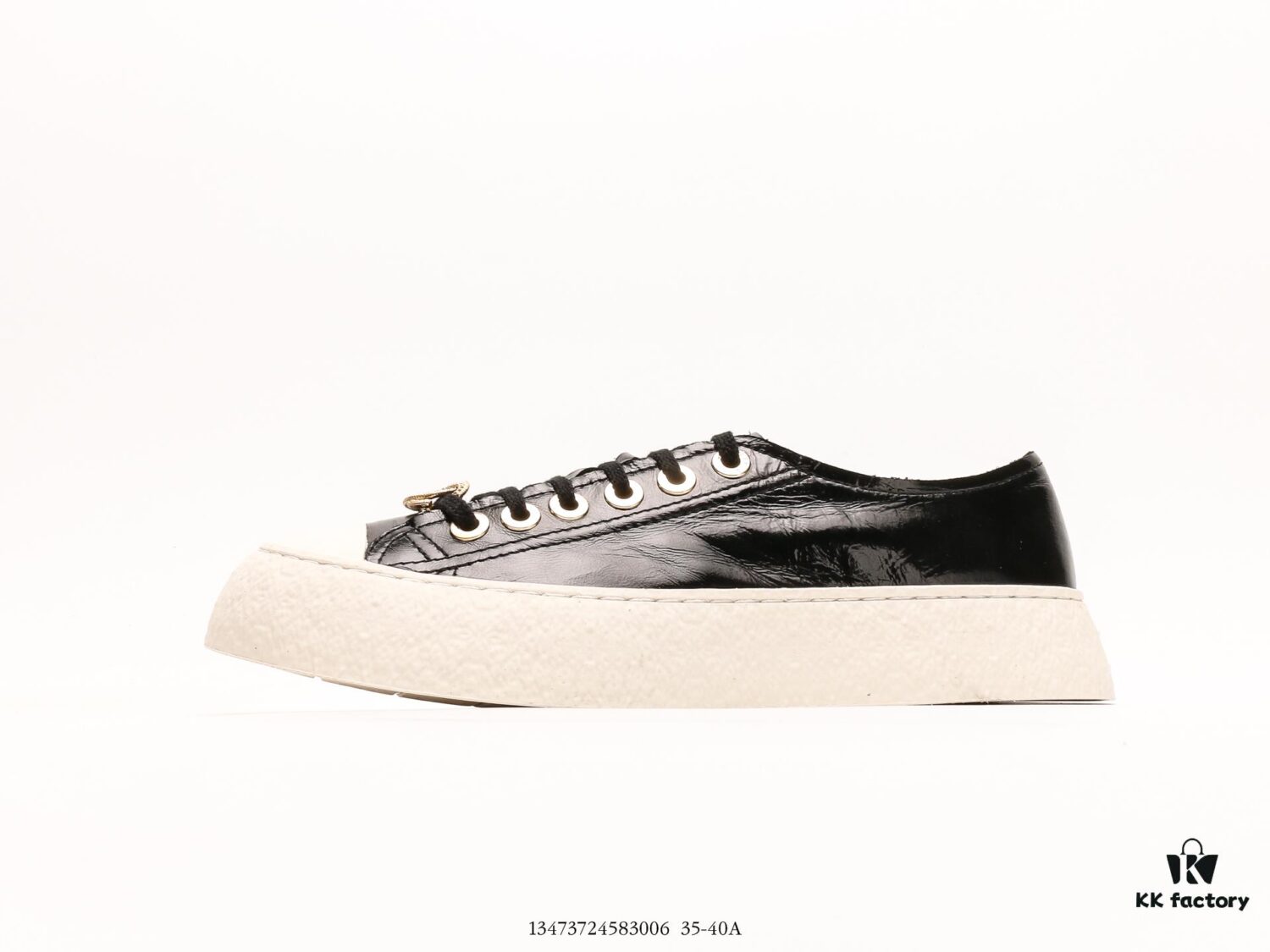 6930e6c76e68136f4d9b2bb3 Chanel x Adidas Collaboration Vintage-Style Lightweight Sneaker, Chanel's Latest Four-Season Ultimate Derivative Thick-Soled Shoe That Elevates Overall Silhouette and Enhances Style