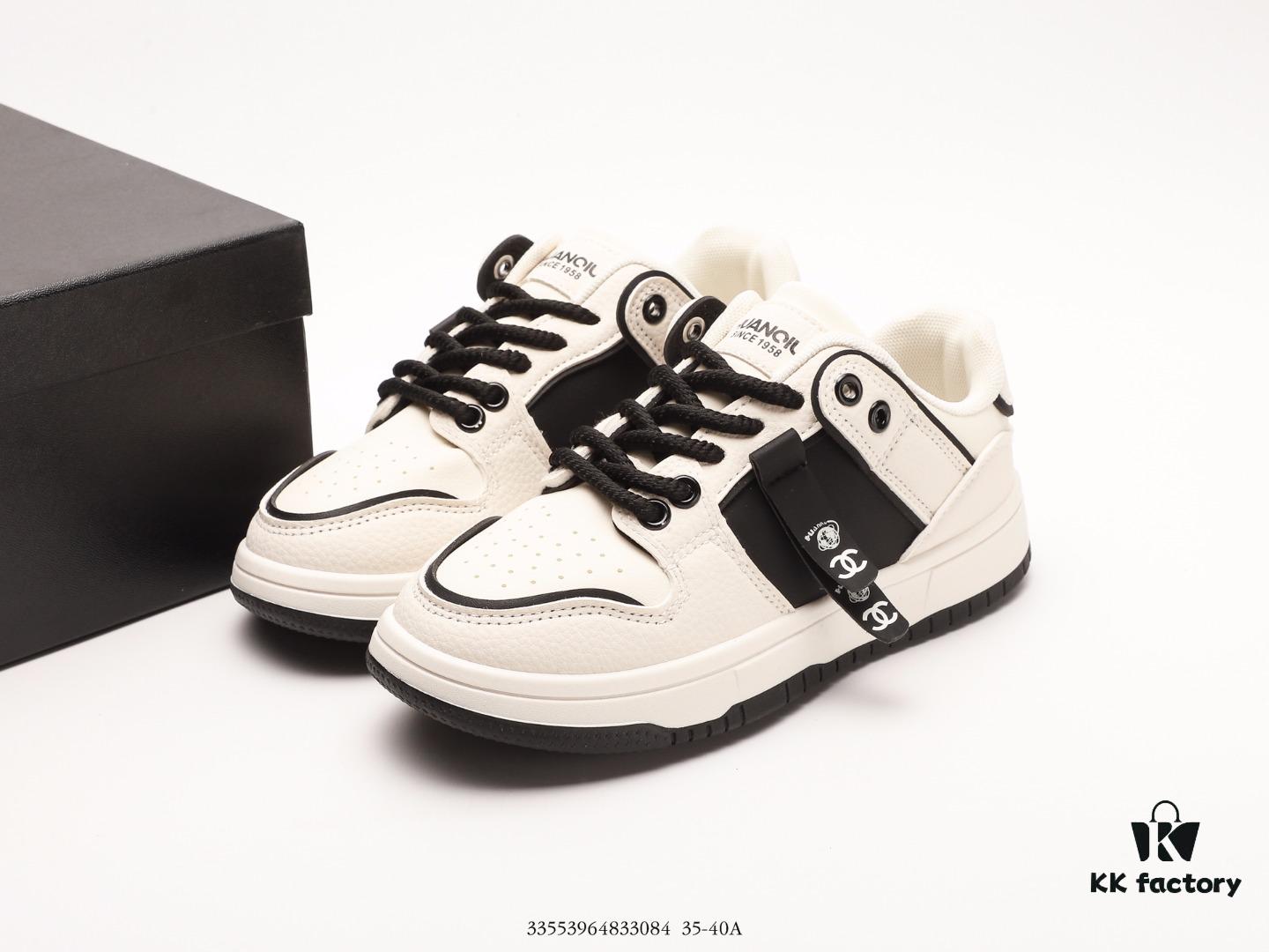 6930e6de6e68136f4d9b2bd5 Chanel 23SS Spring Resort Collection Metallic Style Casual Shoes, Latest International Runway Series, Imported Genuine Metal Leather, Technical Fabric, Original Custom Breathable Mesh Lining, Lightweight Foam Composite Sole Molded to Original Design, 3.5CM Thick Sole
