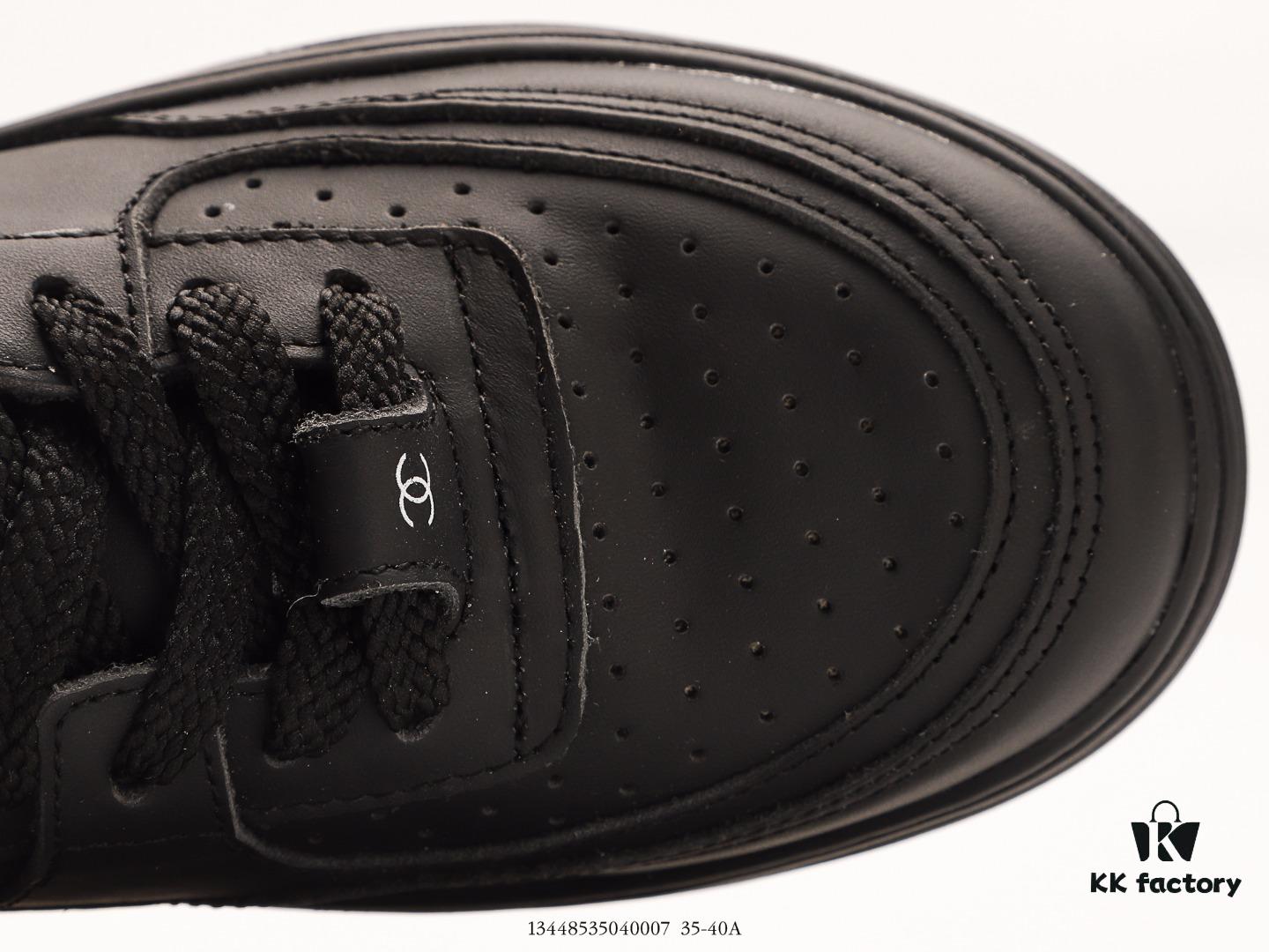 6930e6ef6e68136f4d9b2bf5 CHANEL Fashion Sneakers, Imported Premium Calfskin, Genuine Leather Lining, Lightweight Comfortable Sole, Overseas Purchased Version, Original Mould Design, Exclusive Launch, Recommended on Xiaohongshu, Trending New Arrival