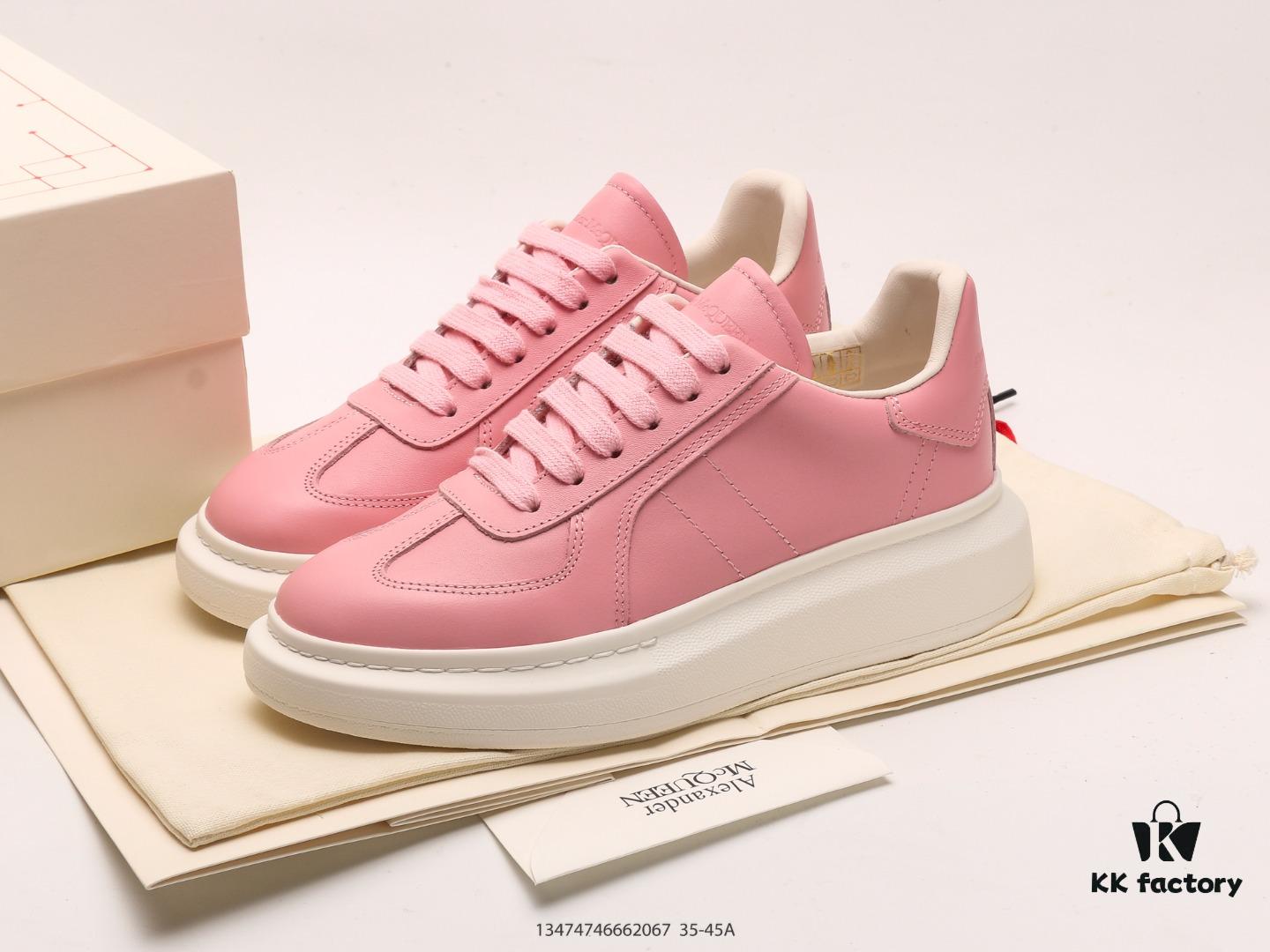 6930e70d6e68136f4d9b2c25 Alexander McQueen Platform Sneakers, Thick Sole White Shoes with 4.5cm Height Increase, Cushioned Insole, Excellent Rebound, Durable and Comfortable