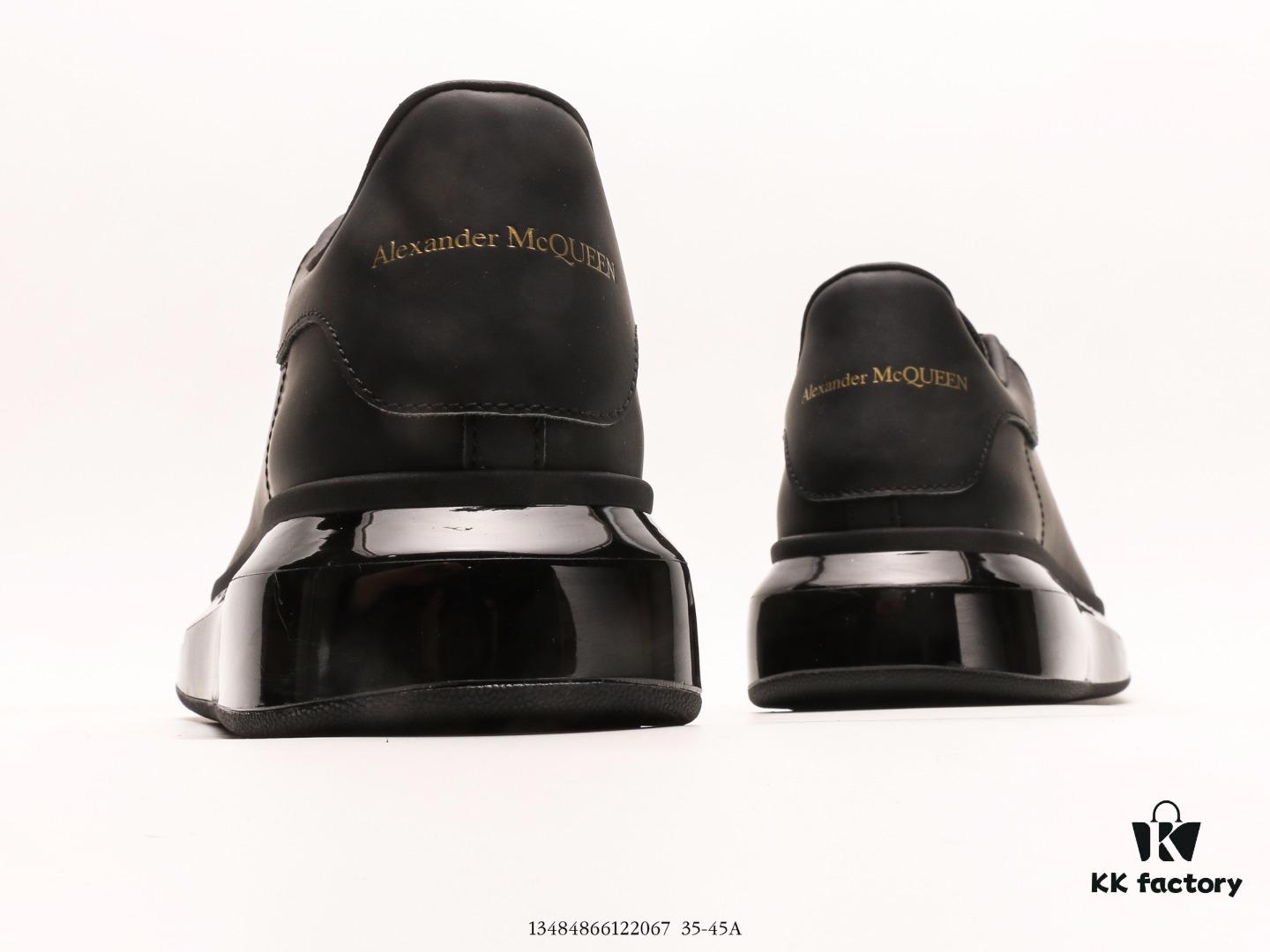 6930e7146e68136f4d9b2c34 Alexander McQueen Oversized Sneakers, Low-top Fashion Platform White Casual Leather Sneakers