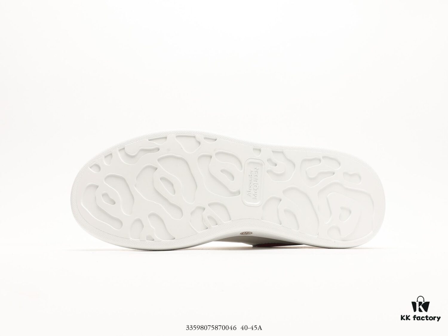 6930e71f6e68136f4d9b2c45 Alexander McQueen Oversized Sneakers, Low-Top Fashion Thick-Soled Casual White Sneakers