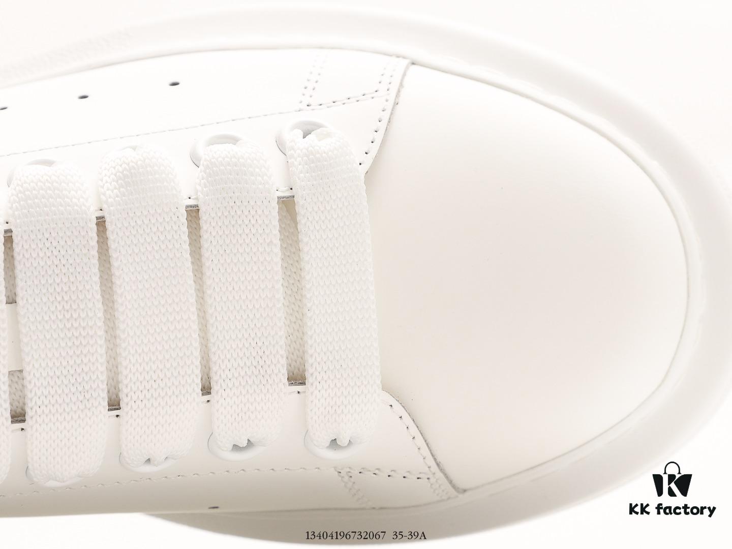 6930e75b6e68136f4d9b2ca2 Alexander McQueen Italian Luxury Brand Sole Leather Sneakers Low-top Fashion Platform Casual White Shoes