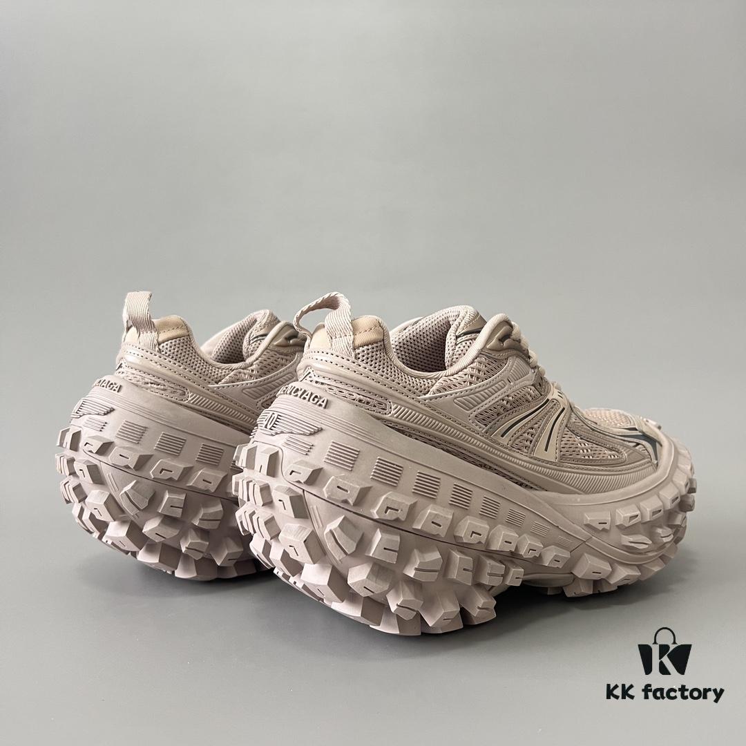 6930e8bc6e68136f4d9b2ed6 BALENCIAGA Defender Brown Tire Rubber Platform Sneakers Unisex