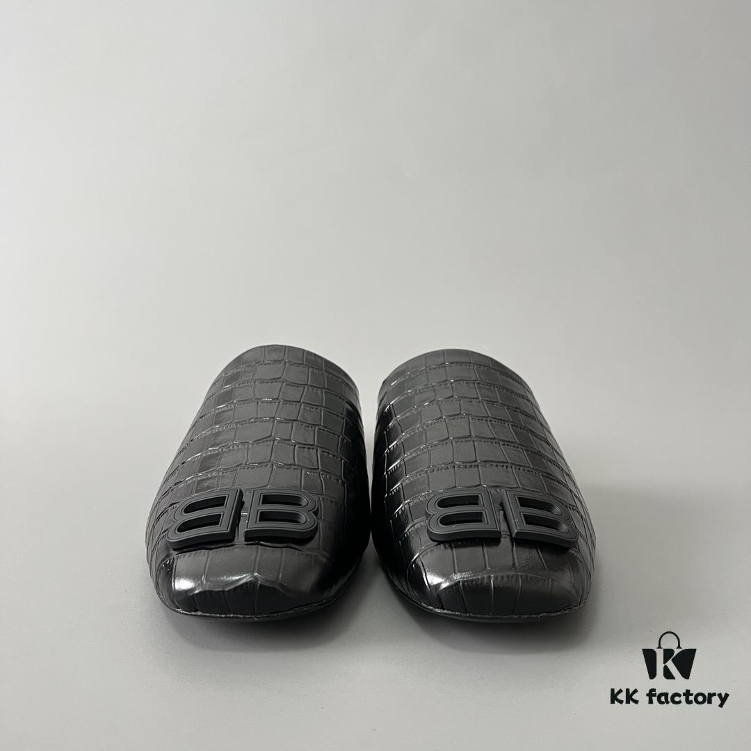 6930e8f26e68136f4d9b2f2b Balenciaga Crocodile-Textured Leather Flat Slip-On Fashion Sandals in Black
