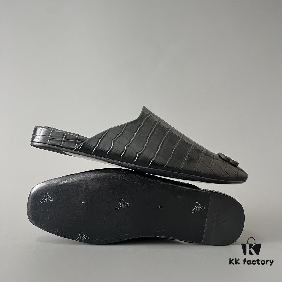 6930e8f56e68136f4d9b2f2e Balenciaga Crocodile-Textured Leather Flat Slip-On Fashion Sandals in Black