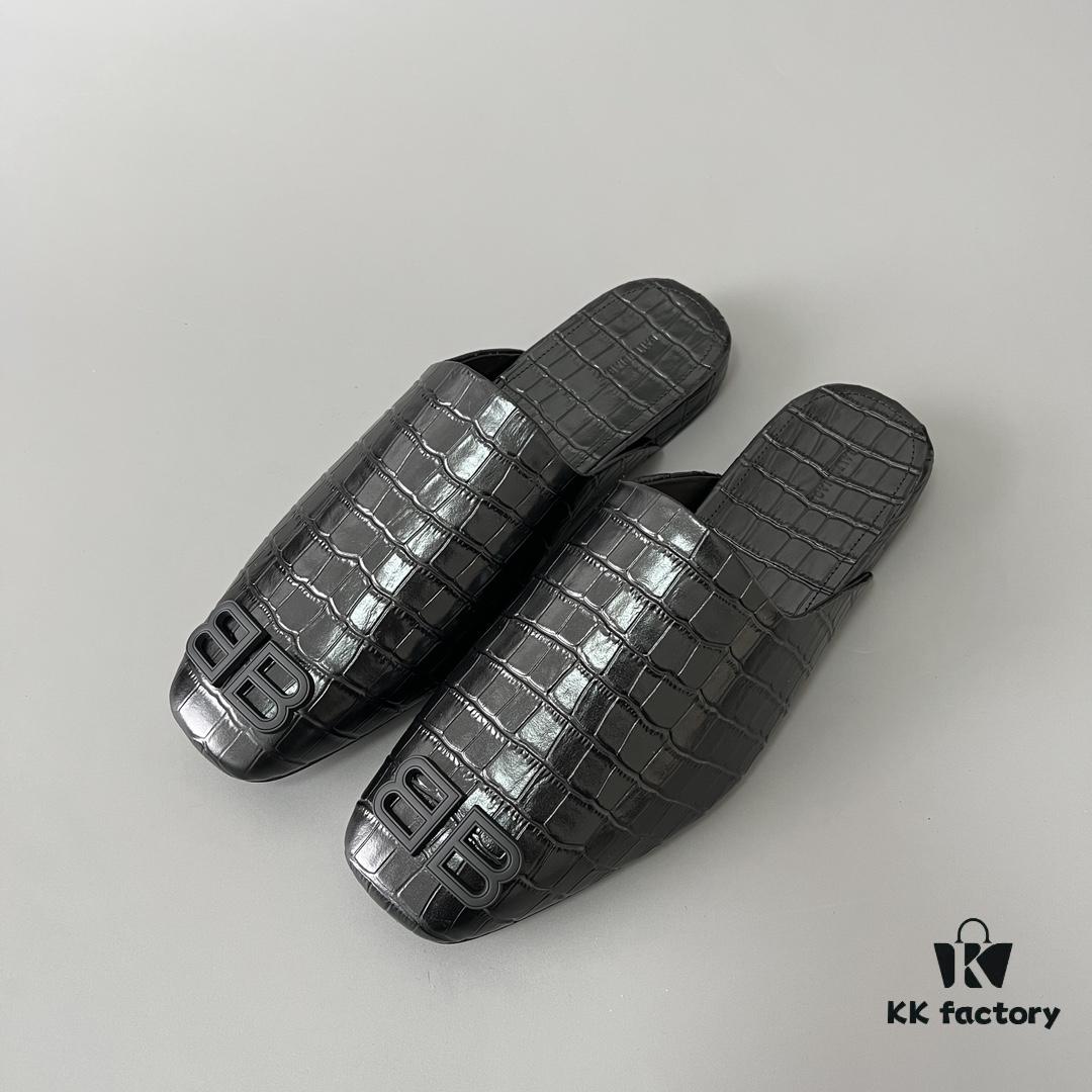 6930e8f66e68136f4d9b2f2f Balenciaga Crocodile-Textured Leather Flat Slip-On Fashion Sandals in Black
