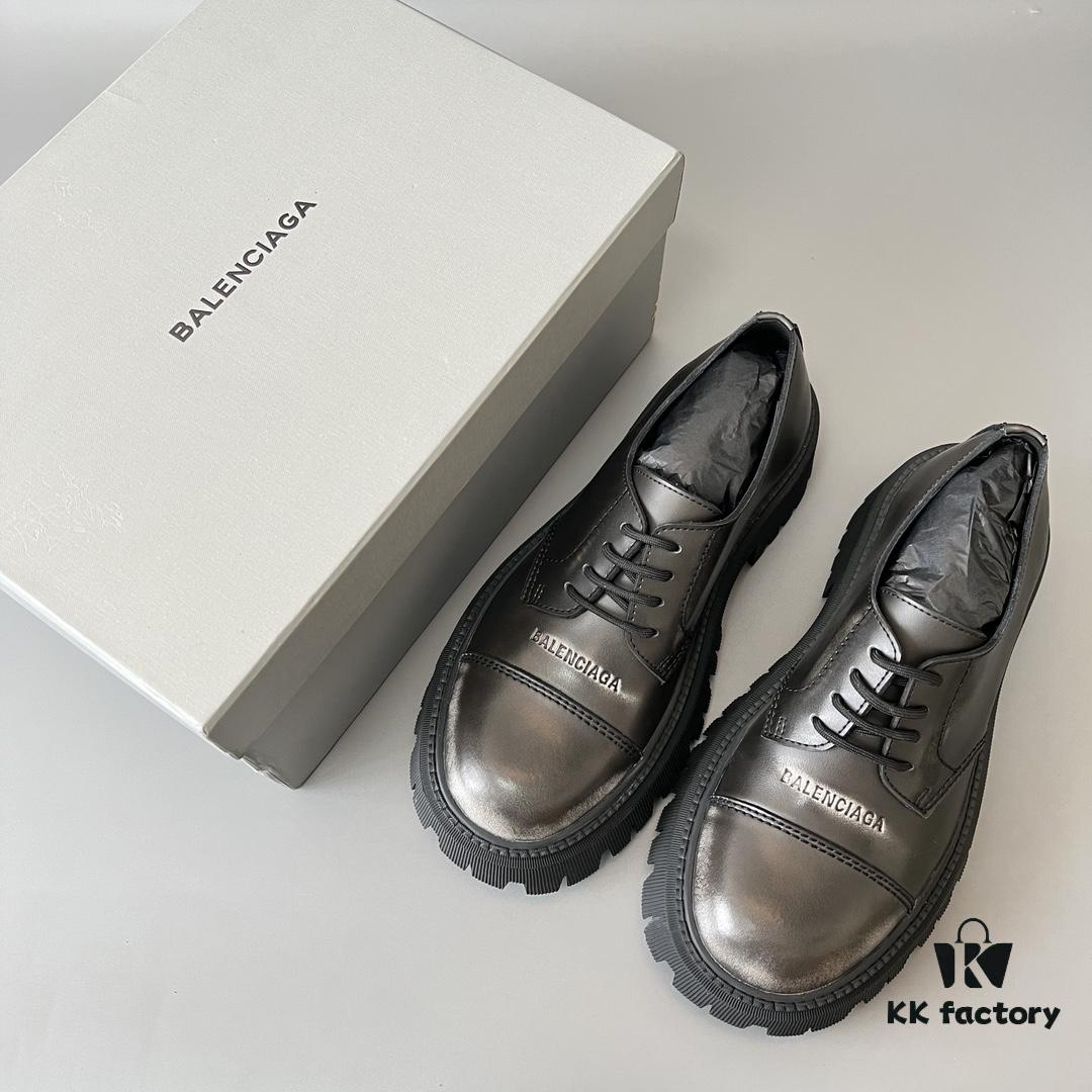 6930e93e6e68136f4d9b2f94 Balenciaga Tractor Leather Chunky Sole Lace-Up Shoes