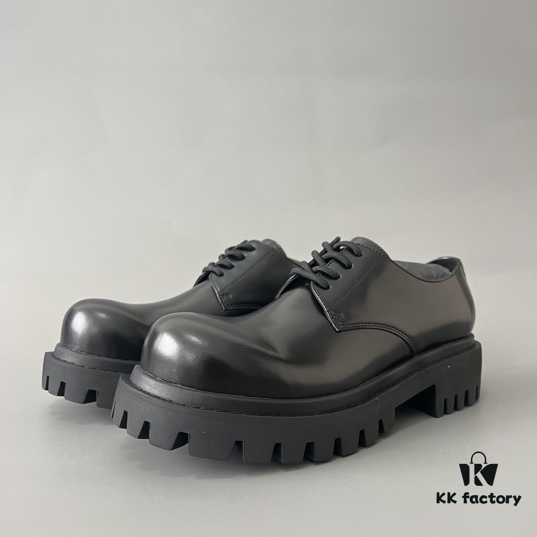 6930e9506e68136f4d9b2fb0 Balenciaga Sergent Derby Shoes in Black Split-Pearl Calfskin