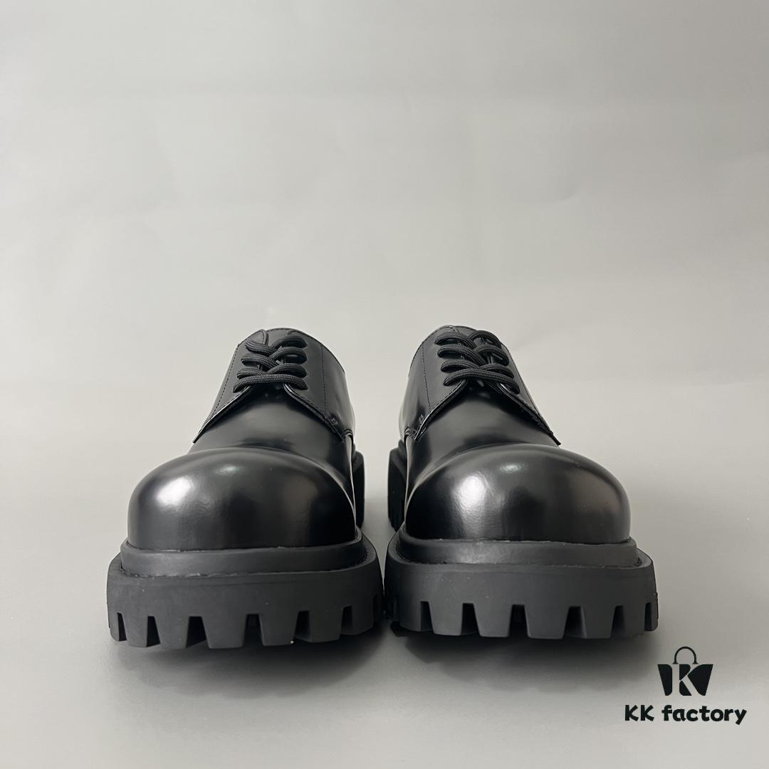 6930e9516e68136f4d9b2fb1 Balenciaga Sergent Derby Shoes in Black Split-Pearl Calfskin