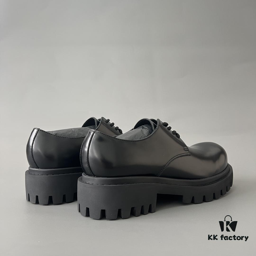 6930e9526e68136f4d9b2fb3 Balenciaga Sergent Derby Shoes in Black Split-Pearl Calfskin