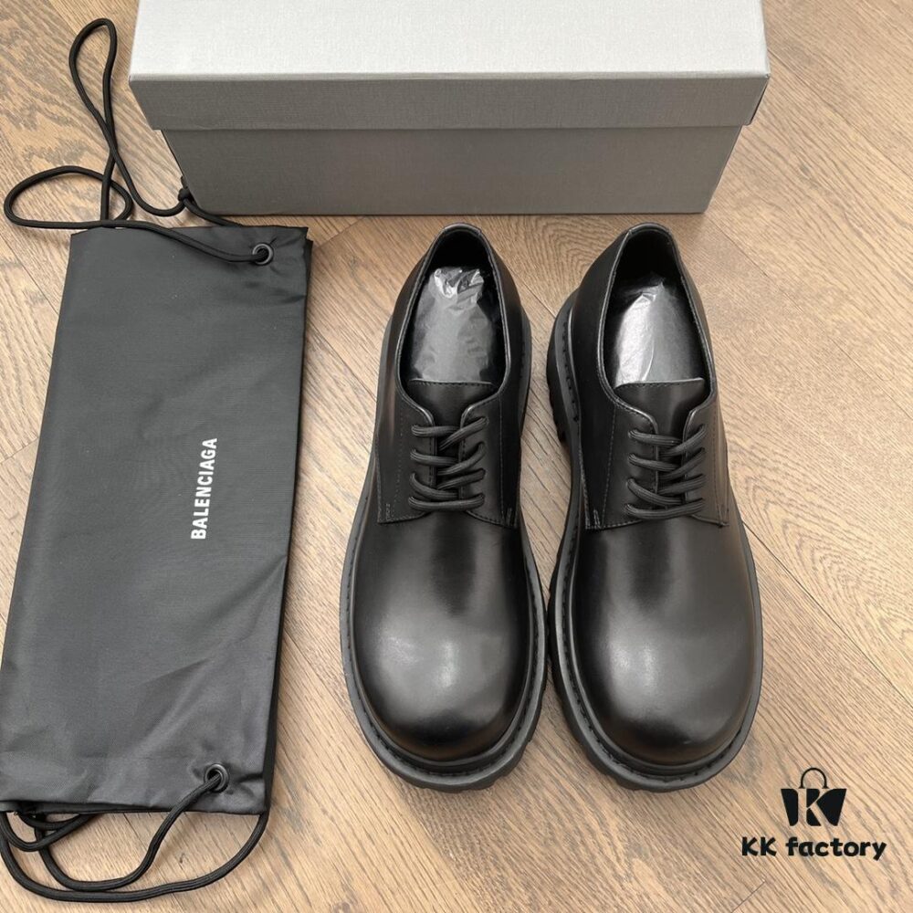 6930e95d6e68136f4d9b2fc2 Balenciaga Sergent Derby Shoes in Smooth Calfskin Leather in Black