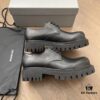 Balenciaga Sergent Derby Shoes in Smooth Calfskin Leather in Black