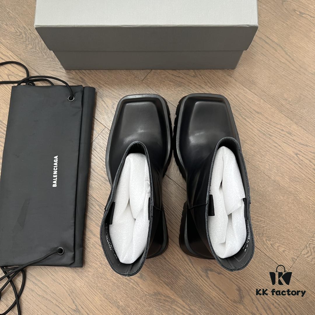 Balenciaga Trooper Chunky Square-Toe Ankle Boots