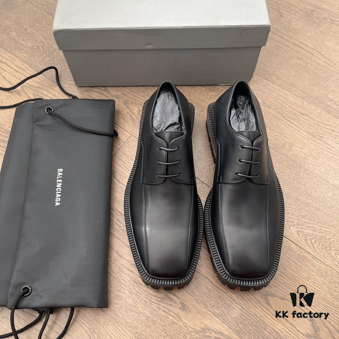 6930e98a6e68136f4d9b2fff Balenciaga 3-Eyelet Lace-Up Square-Toe Derby Shoes with Gear-Textured Sole