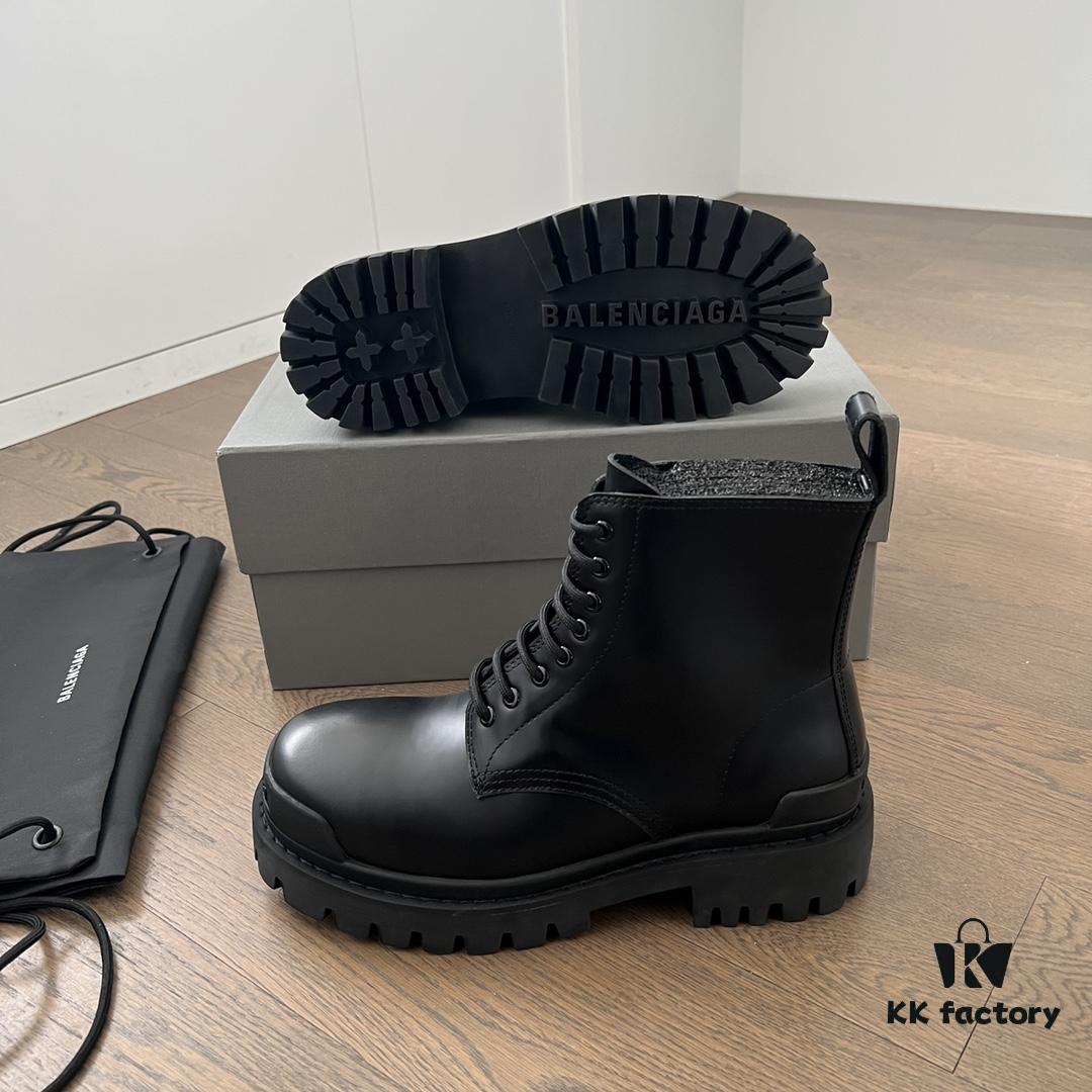 6930e98a6e68136f4d9b3001 Balenciaga Platform Lace-Up Doc Martens