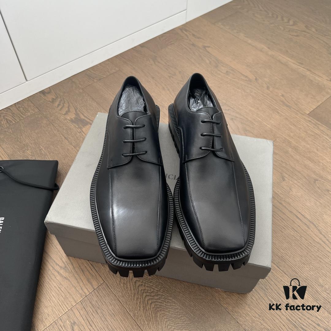 6930e98f6e68136f4d9b3006 Balenciaga 3-Eyelet Lace-Up Square-Toe Derby Shoes with Gear-Textured Sole