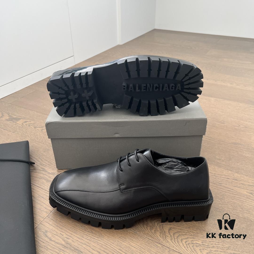 6930e9906e68136f4d9b3008 Balenciaga 3-Eyelet Lace-Up Square-Toe Derby Shoes with Gear-Textured Sole