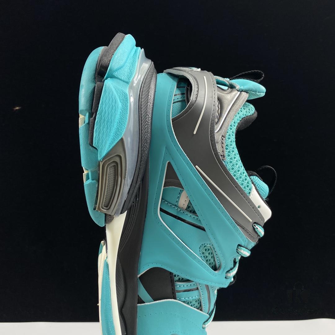 6930ea826e68136f4d9b30f9 Lake Green Balenciaga 3.0 Third Generation Outdoor Concept Shoe Balenciaga Sneaker Tess Authentic Version Original Box Full Official Configuration Inside and Out Top-Tier Exclusive Supply Overpowering All Genuine Label Versions on the Market