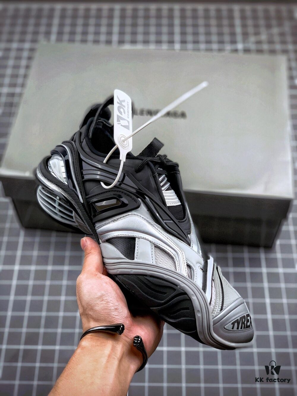 6930ea826e68136f4d9b30fa OK Original Version Balenciaga 5.0 Series Fifth Generation Black Gray Tyrex Sneaker Bicol Or Rubber/Mesh/Not Wash Black