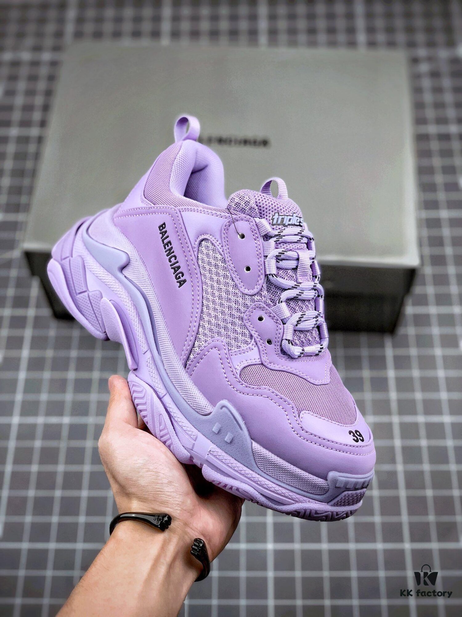 6930ea8a6e68136f4d9b3103 Balenciaga Triple S Purple