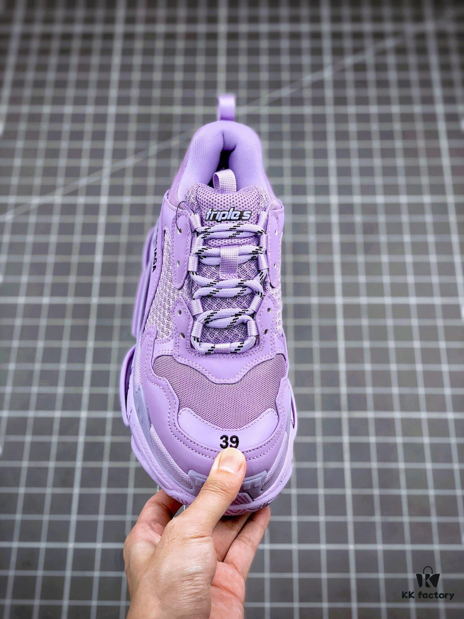 6930ea8a6e68136f4d9b3104 Balenciaga Triple S Purple