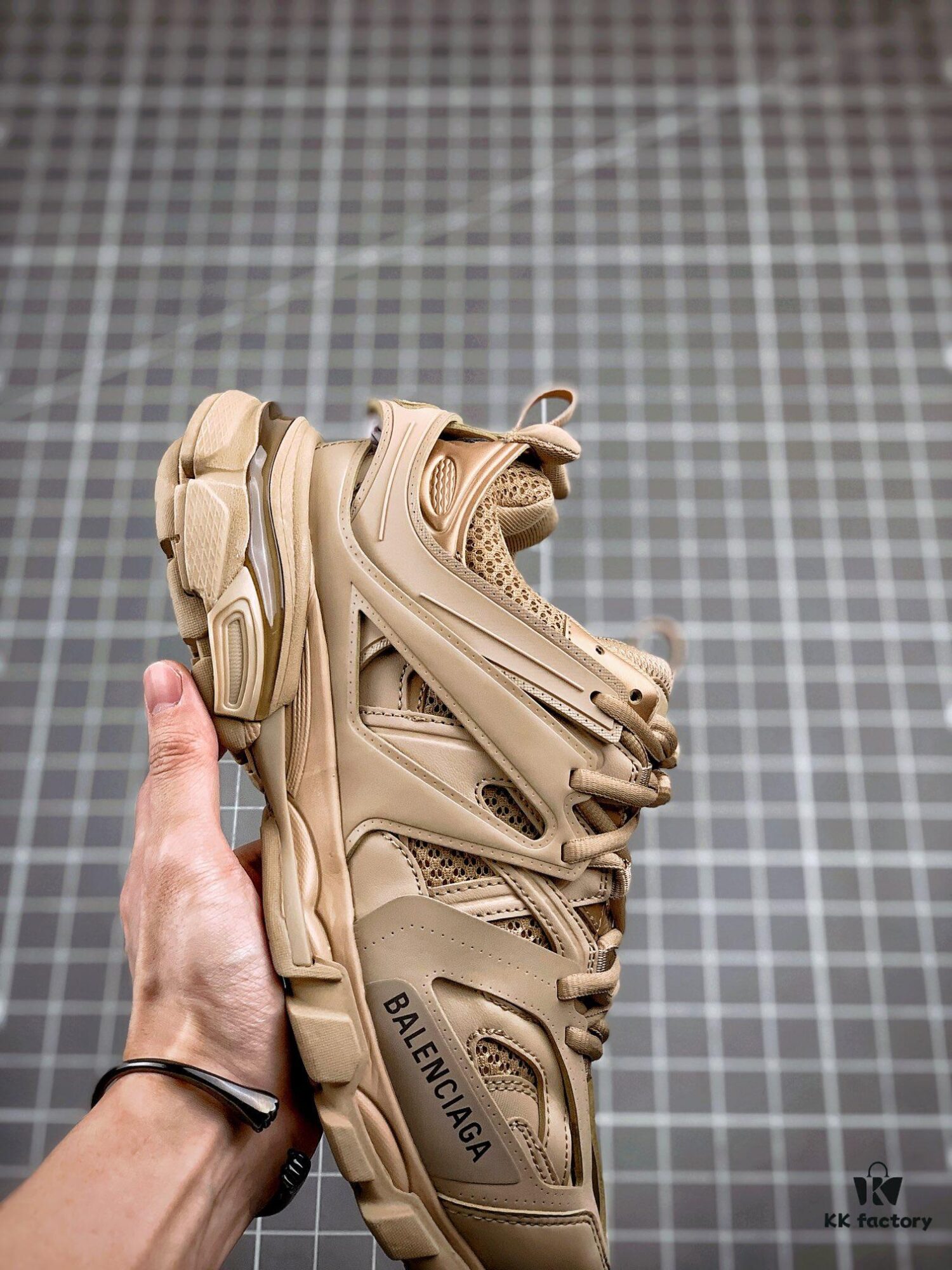 Balenciaga Sneaker Tess 3.0 Outdoor Concept Shoe (Non-Lighting Version)