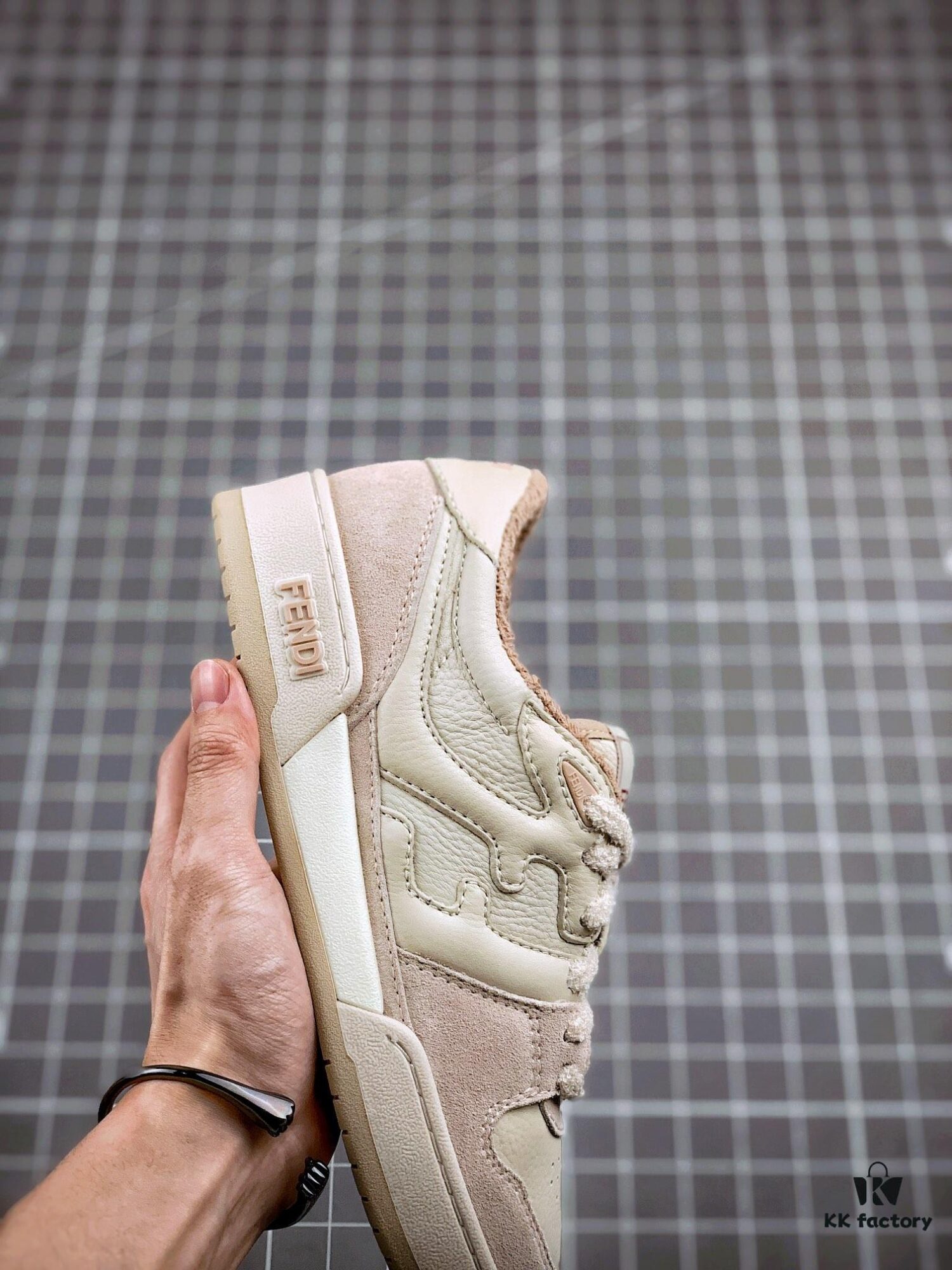 6930eb2c6e68136f4d9b31ea FENDI Match Unisex Casual Sneakers, Designer Kim Jones Latest Release, Luxurious Leather and Suede Fusion with FF Logo, Anti-Scratch Chip Embedded Sole