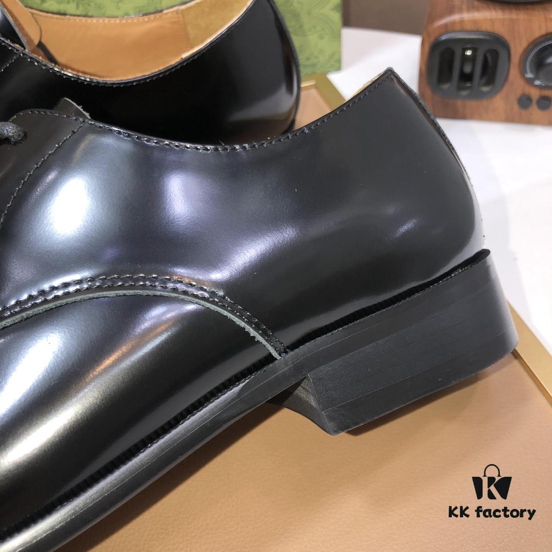 6930eb936e68136f4d9b328b GUCCI Men's Leather Loafers, Calfskin Upper and Lining, Imported Calfskin Construction