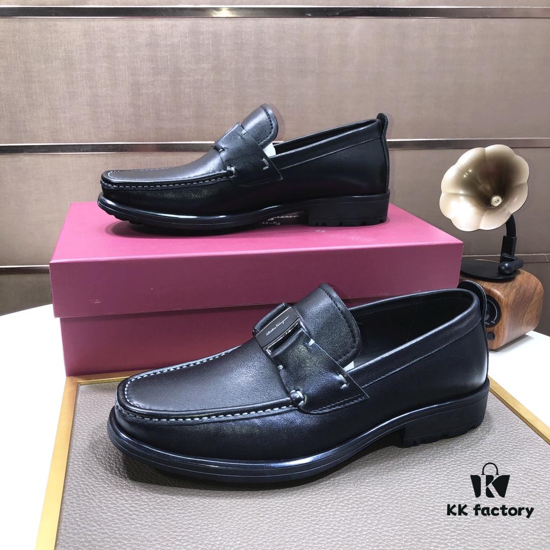6930ebd36e68136f4d9b32ec Ferragamo Latest Design Original Imported Cowhide Leather with Dyed Lamb Skin Lining and Luxurious Metal Buckle